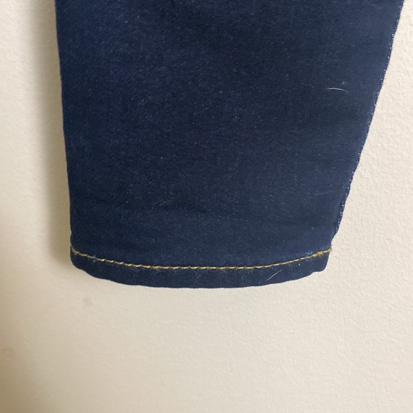 Up for sale is a pair of deep blue true teligion jeans with a legging fit. - Picture 5 of 10